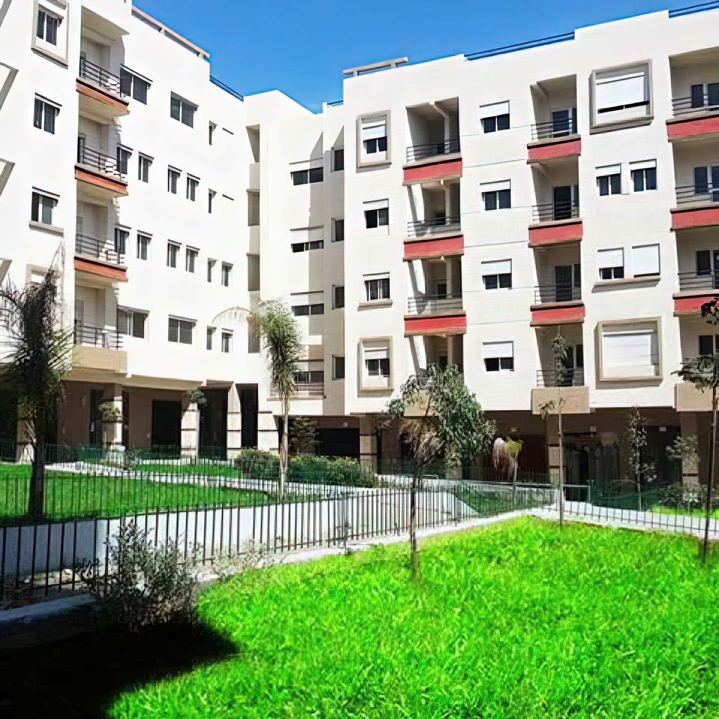 RESIDENCE ESSALAM AKOS HOLDING residence-essalam-akos-holding